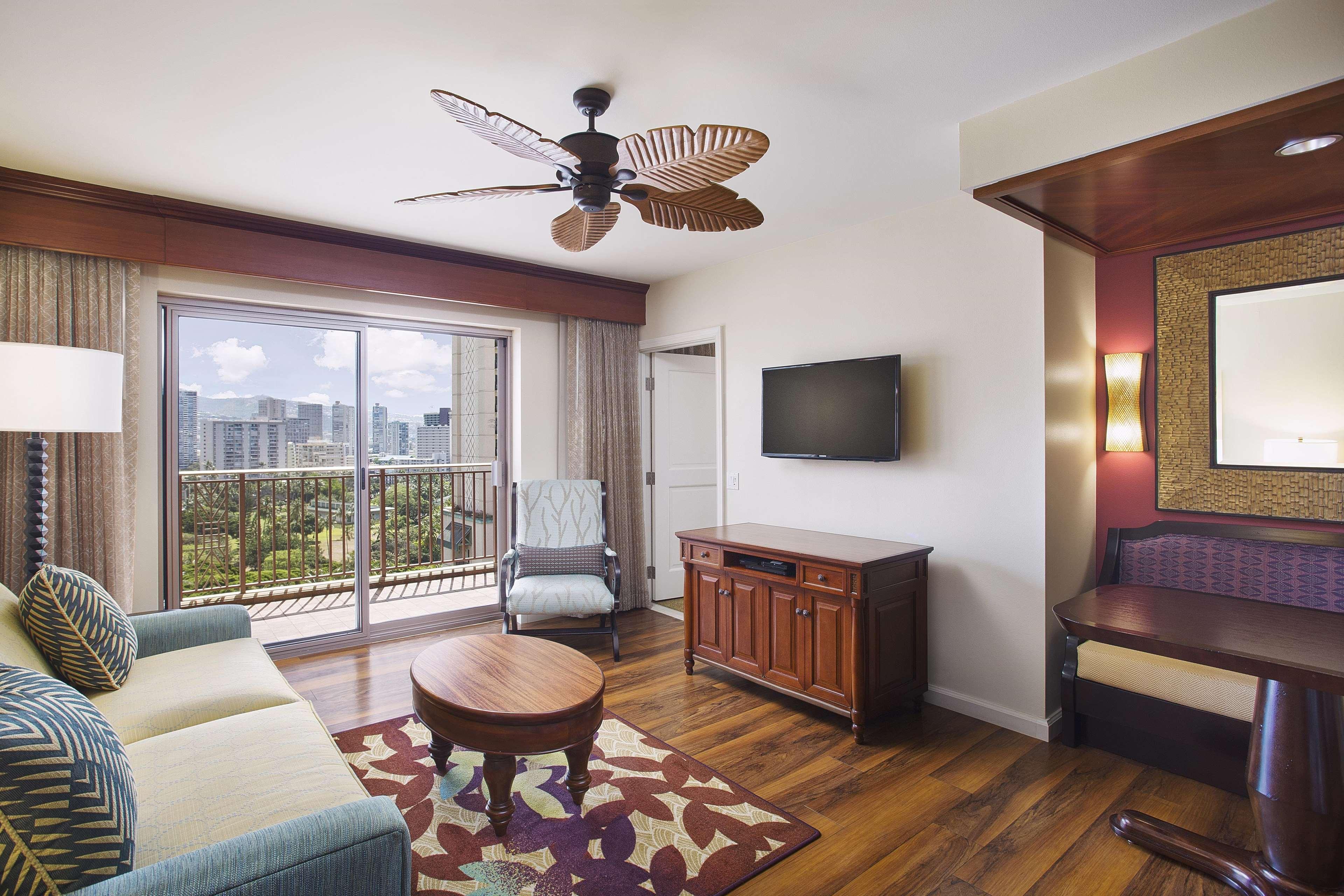 Hilton Grand Vacations Club Grand Waikikian Honolulu Hotel Ngoại thất bức ảnh