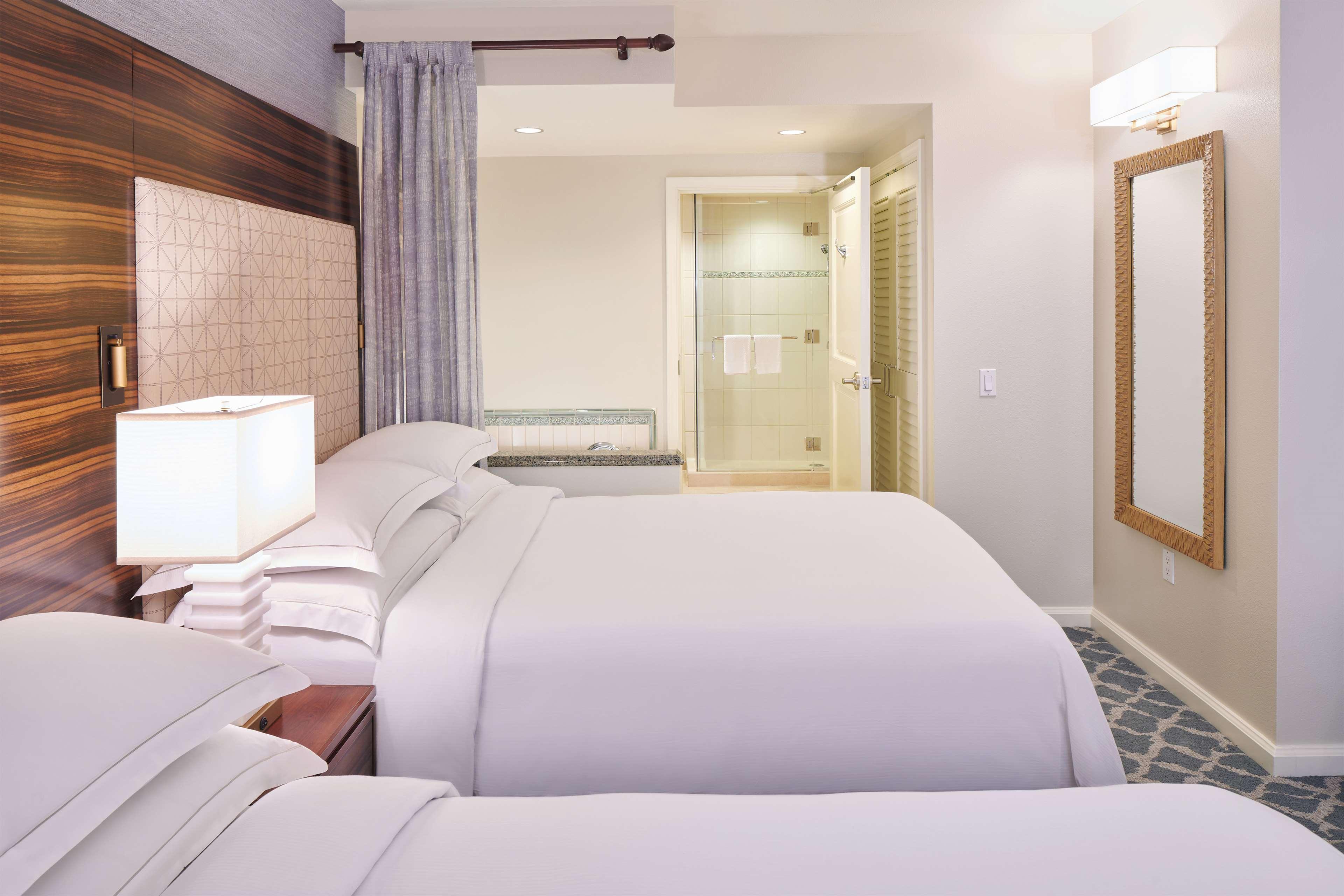 Hilton Grand Vacations Club Grand Waikikian Honolulu Hotel Ngoại thất bức ảnh